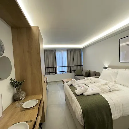 Chic Centre Apartment
